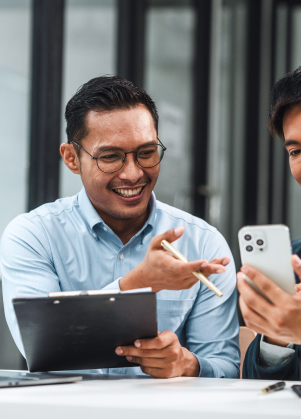 Business professional providing distribution and technical support for Korean software across ASEAN markets